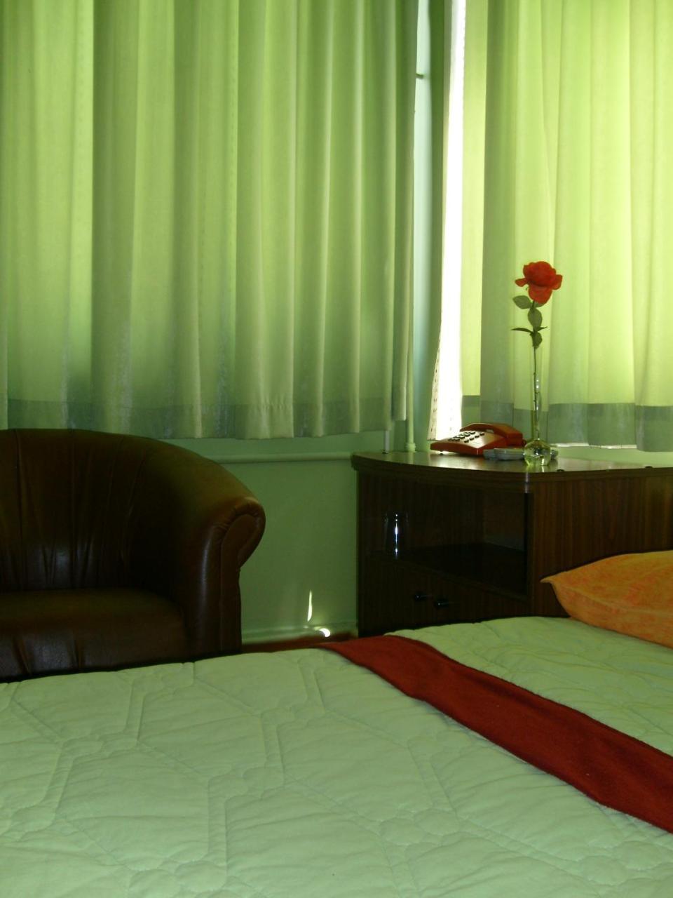 Hotel Cesme Конья Экстерьер фото